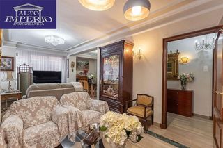 Piso en venta en Camino de Ronda - Rosaleda en Granada