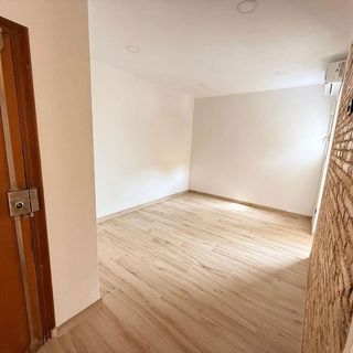 Piso en venta en La Creu del Grau en Valencia