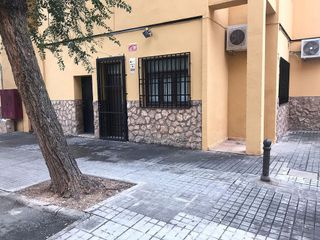 Local comercial en venta en Tomelloso