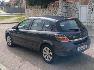 Opel Astra 1.7 Cdti 100 CV, 225000 Kms