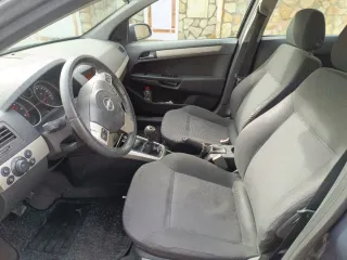 Opel Astra 1.7 Cdti 100 CV, 225000 Kms