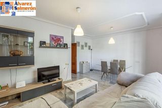 Piso en venta en Motril pueblo en Motril