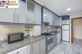 Piso en venta en Motril pueblo en Motril