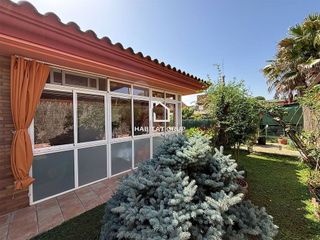 Chalet en venta en Vidreres