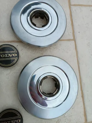 Set 4 copricerchi copriruota borchie Volvo 240