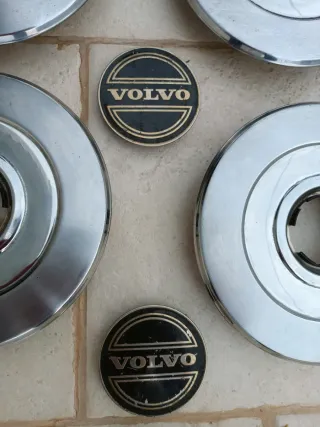 Set 4 copricerchi copriruota borchie Volvo 240