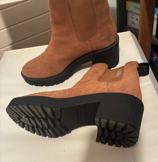 Botines ante marrón talla 38