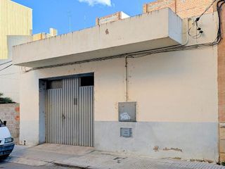 Local comercial en venta en Amposta