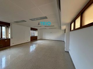 Oficina en alquiler en Plaza España - Villa Pilar - Reyes Católicos - Vadillos en Burgos