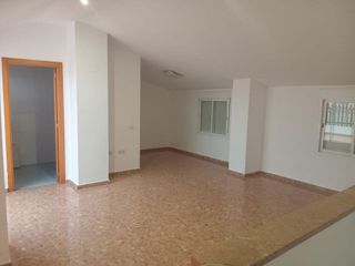 Dúplex en alquiler en Alcàsser