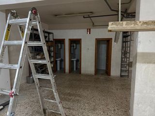 Local comercial en alquiler en Sector V en Elche
