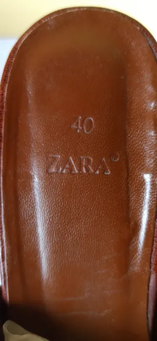 Zapatos Zara marrón punta fina