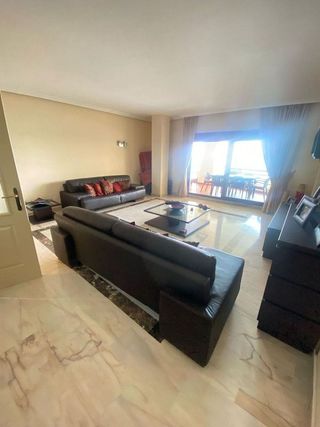 Piso en venta en Torrequebrada en Benalmádena