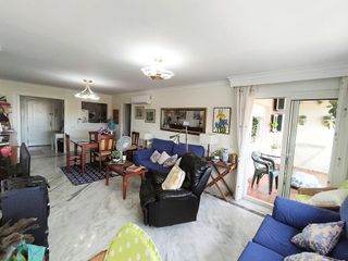 Piso en venta en Torrequebrada en Benalmádena