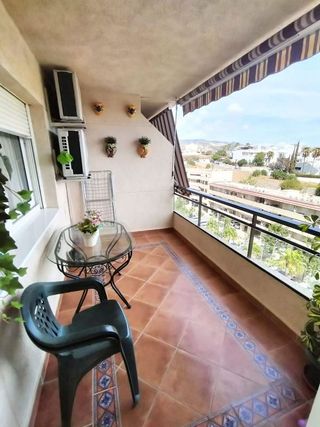 Piso en venta en Torrequebrada en Benalmádena