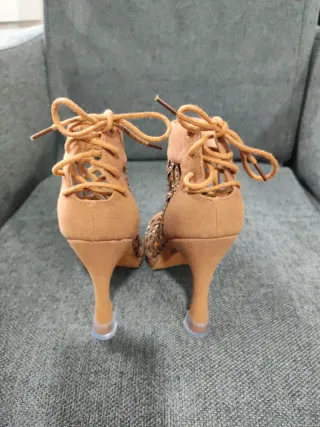 Zapatos de baile latino tacón