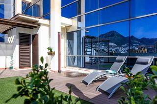 Piso en venta en Torrequebrada en Benalmádena