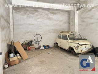 Local comercial en venta en Olot