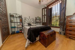 Chalet en venta en Guadix