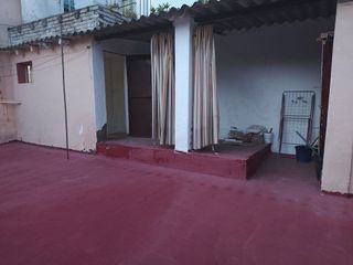 Casa adosada en venta en Gelves