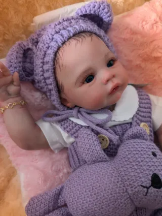 Reborn realizada con genesis horneada y barnizada