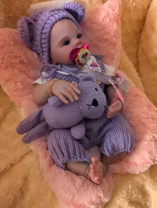 Reborn realizada con genesis horneada y barnizada