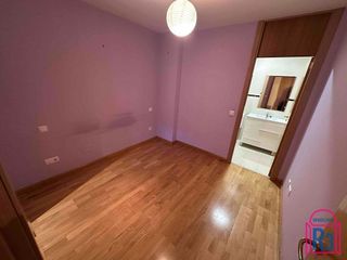 Piso en venta en Casco Antiguo en León