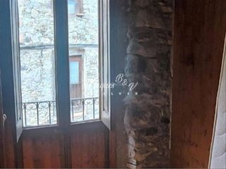 Edificio en venta en Puigcerdà