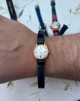 lote de reloj vintage gucci  Mujer/Unisex