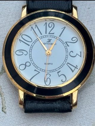 lote de reloj vintage gucci  Mujer/Unisex