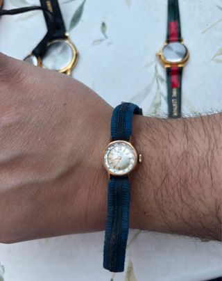 lote de reloj vintage gucci  Mujer/Unisex