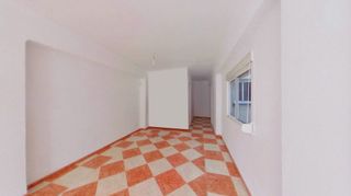 Piso en venta en San Pedro de Alcántara pueblo en Marbella