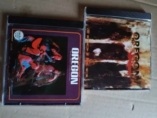 Lote 2 CDs Oregon - The Essential Oregon