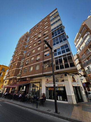 Piso en venta en Plaza de Toros - Santa Rita en Almería