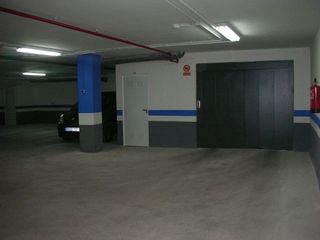 Garaje en venta en La Constitución - Canaleta en Mislata