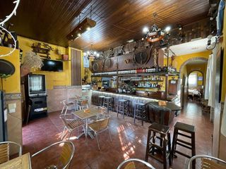 Local comercial en venta en Camino Viejo de Málaga en Vélez-Málaga