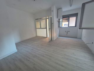 Piso en venta en Delicias en Valladolid