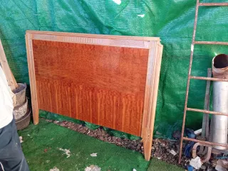 Cabecero de cama de madera
