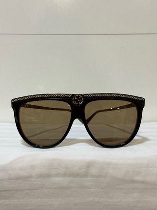 Gafas de sol Gucci con pedrería