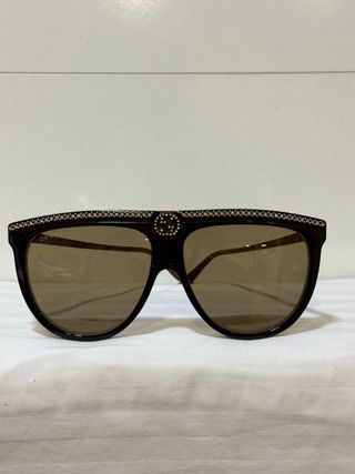 Gafas de sol Gucci con pedrería