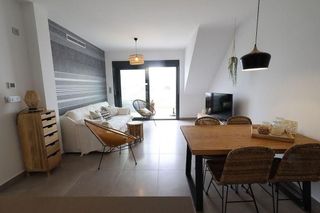 Casa adosada en venta en Zona Pueblo en Pilar de la Horadada