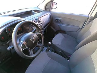 Dacia Dokker 1.5 DCI 95 CV  ( FURGON )