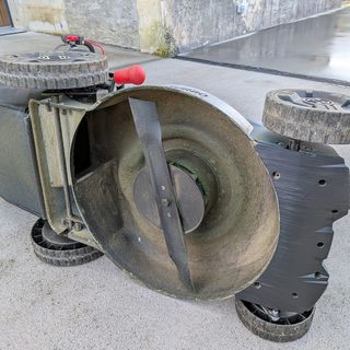 Cortacésped Bosch GRA 18V2-46 + Baterías