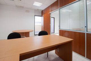 Oficina en alquiler en Pisa en Mairena del Aljarafe