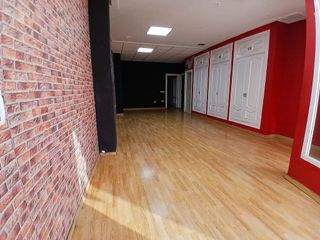Local comercial en alquiler en Tomelloso