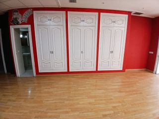 Local comercial en alquiler en Tomelloso