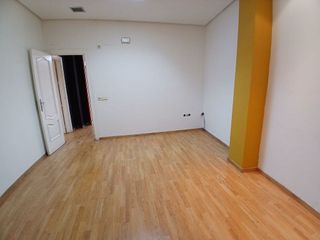 Local comercial en alquiler en Tomelloso