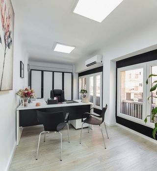 Oficina en alquiler en Centro en Alicante