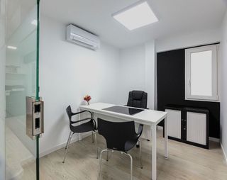 Oficina en alquiler en Centro en Alicante