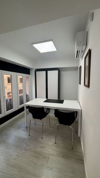 Oficina en alquiler en Centro en Alicante